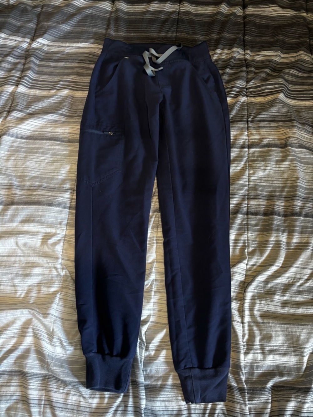 FIGS Zamora Jogger Scrub Pants Womens XSmall Navy Technical Collection W18SW2005